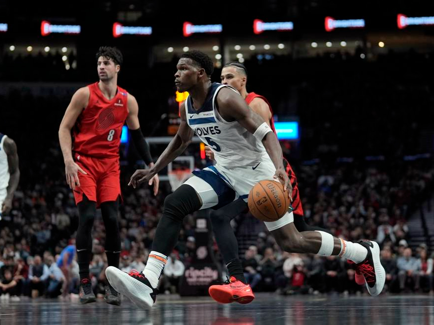 明尼苏达森林狼赛后扳平良机，志在NBA常规赛名次提升，媒体盛赞，轮换策略成焦点的简单介绍