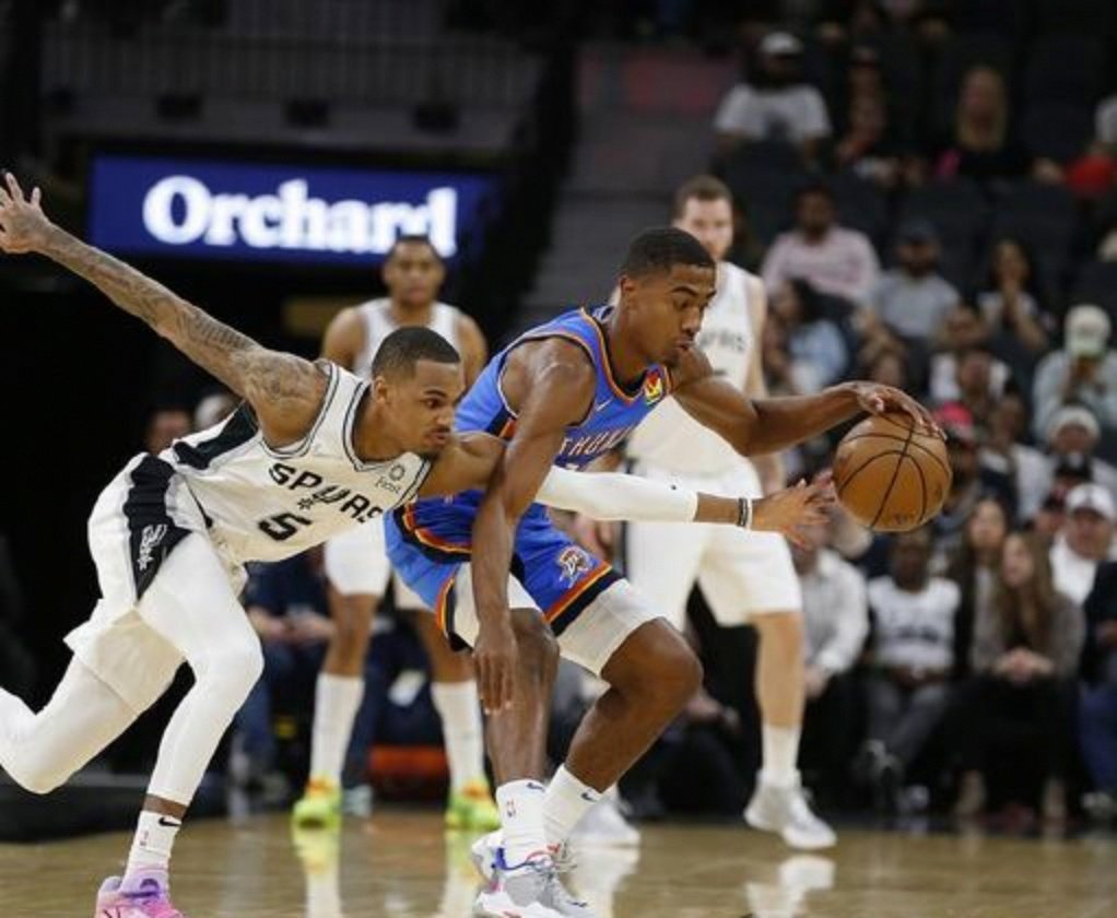 关于圣安东尼奥马刺窗口期扳平良机，志在NBA常规赛名次提升，底气十足，资深球员宣示担当的信息-AYX SPORTS